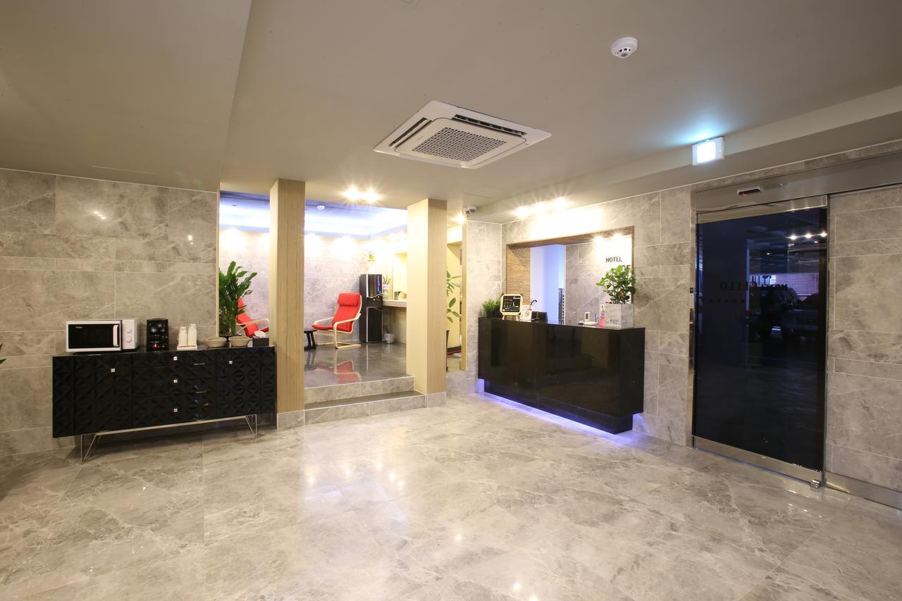 Guri Cello Hotel ภายนอก รูปภาพ