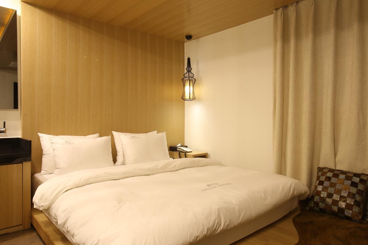 Guri Cello Hotel ภายนอก รูปภาพ