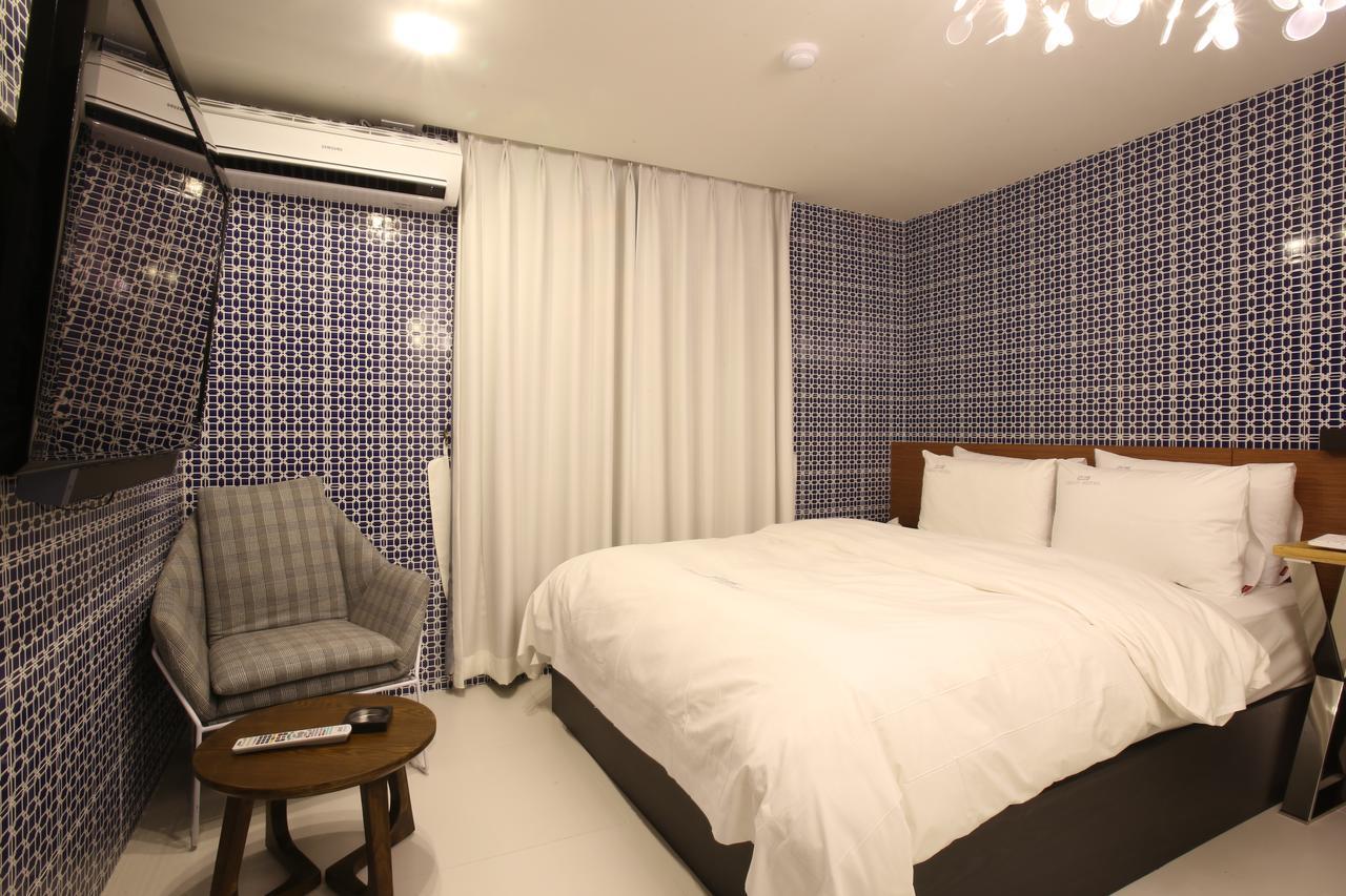 Guri Cello Hotel ภายนอก รูปภาพ